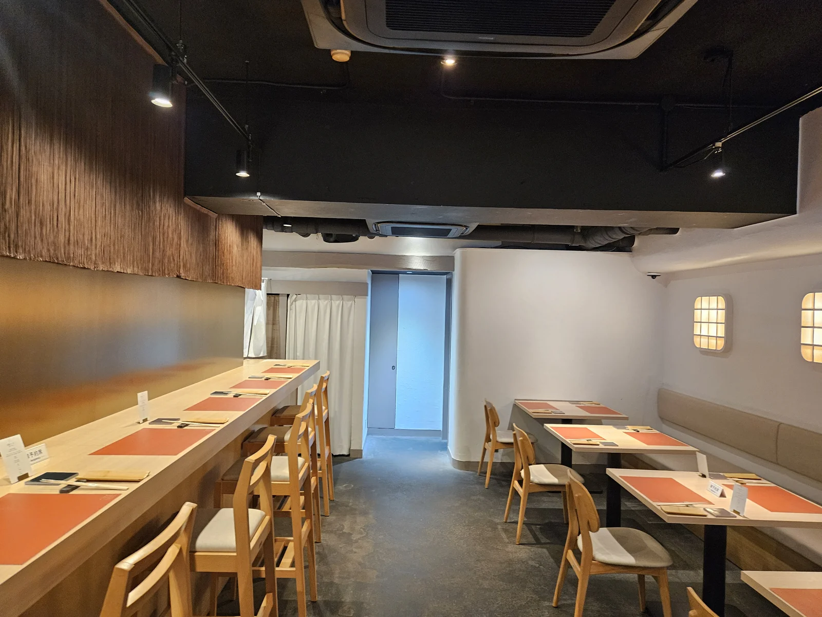 Japanese Omakase Restaurant YOSAKURA | Travel Guide | TravelPal