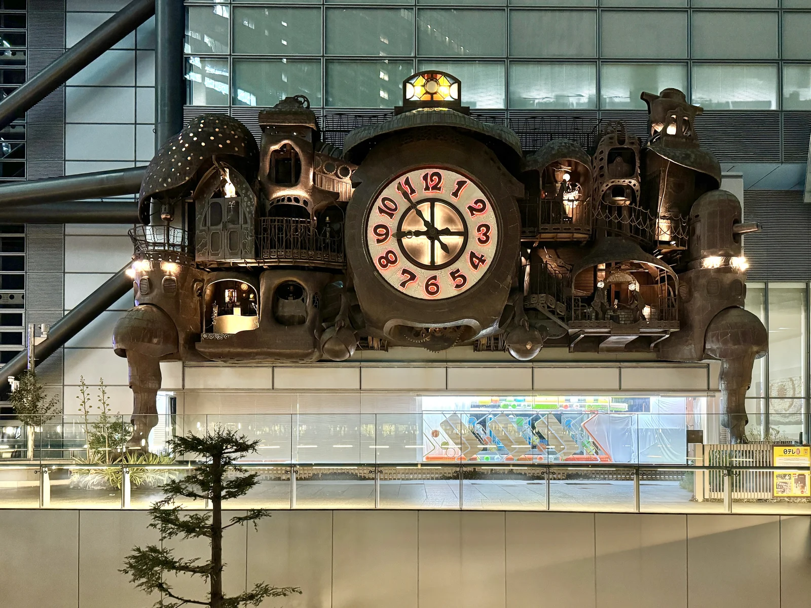 日テレ大時計 | Travel Guide | TravelPal