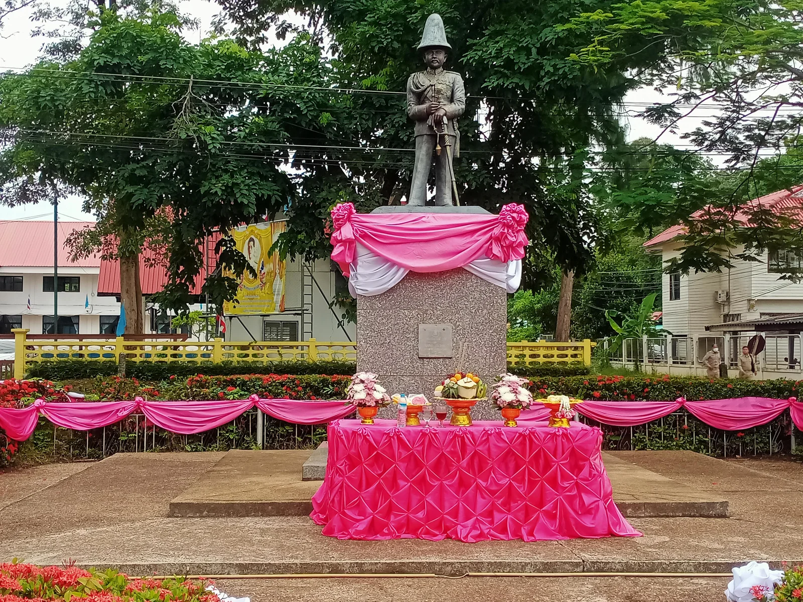 Ban Dung City Guide | Things to Do & Travel Tips | TravelPal